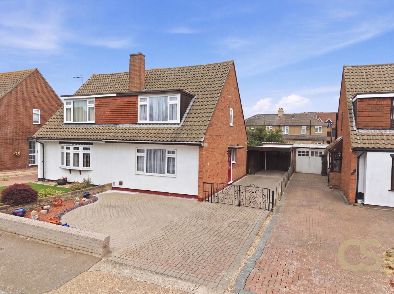 Ousden Drive, Cheshunt, Hertfordshire, EN8 9RL