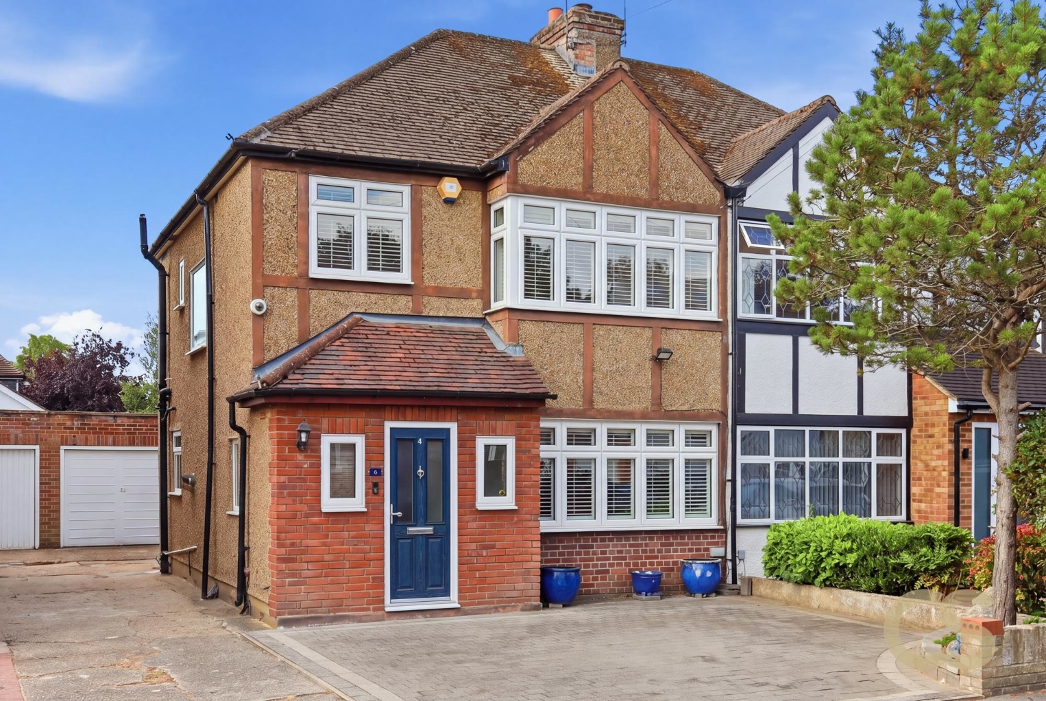 Pine Close, Cheshunt, Hertfordshire, EN8 0NG
