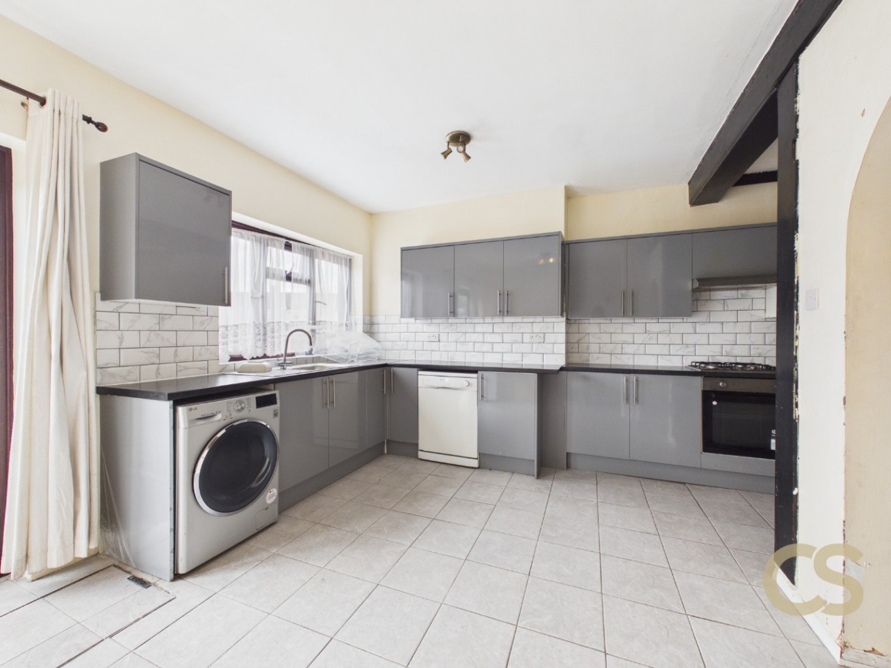 Northfield Road, Waltham Cross, Hertfordshire, EN8 7RD