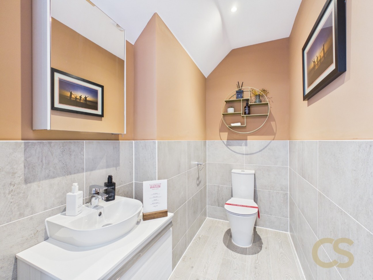 The Henley, Hendricks Green, Goffs Oak, Hertfordshire, EN7 5QF