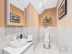 The Henley, Hendricks Green, Goffs Oak, Hertfordshire, EN7 5QF