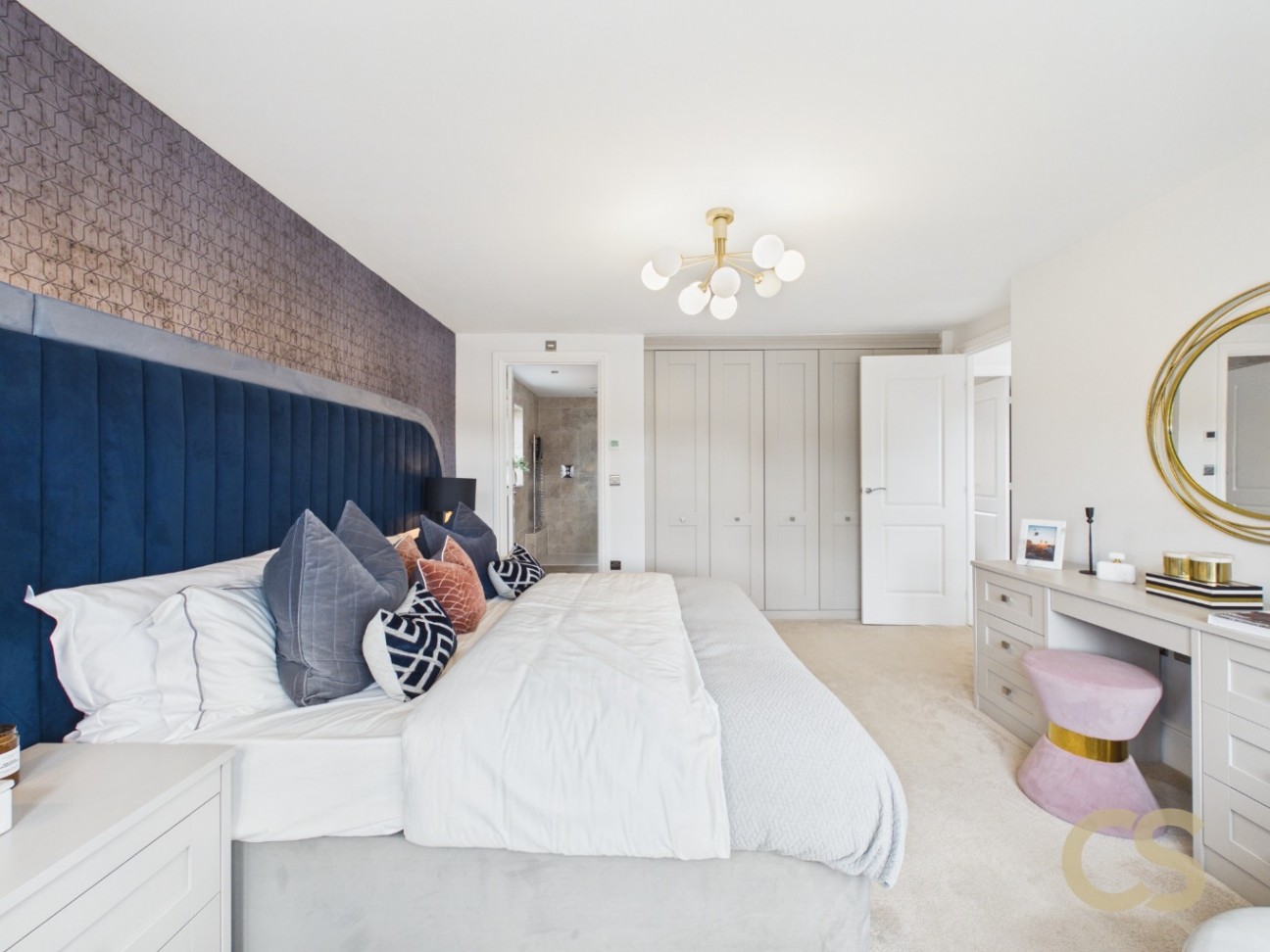 The Henley, Hendricks Green, Goffs Oak, Hertfordshire, EN7 5QF