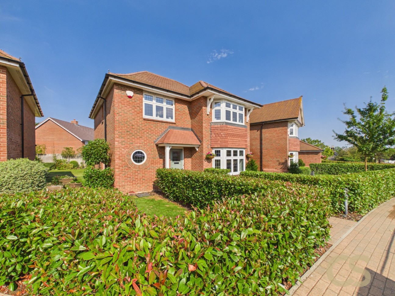 Oxford Lifestyle, Hendricks Green, Goffs Oak,Hertfordshire, EN7 5QF