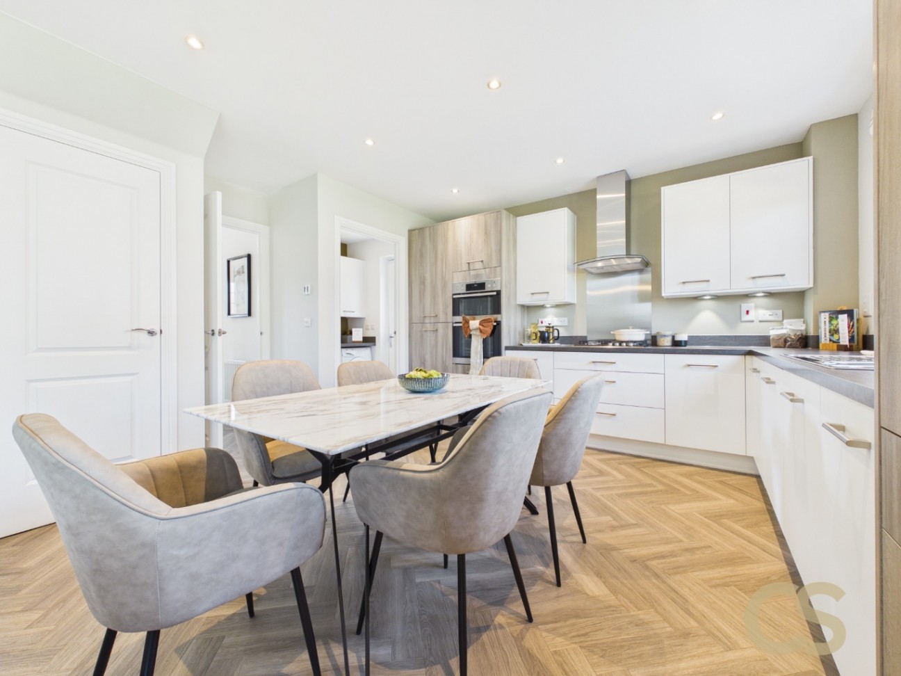 Oxford Lifestyle, Hendricks Green, Goffs Oak,Hertfordshire, EN7 5QF