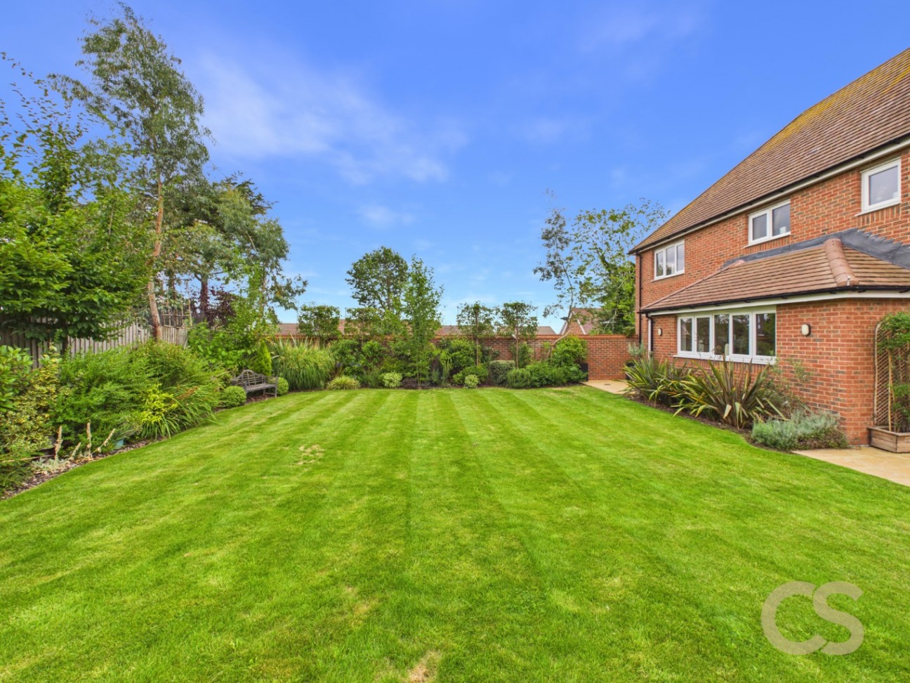 The Richmond, Goffs Oak, Hertfordshire, EN7 5QF