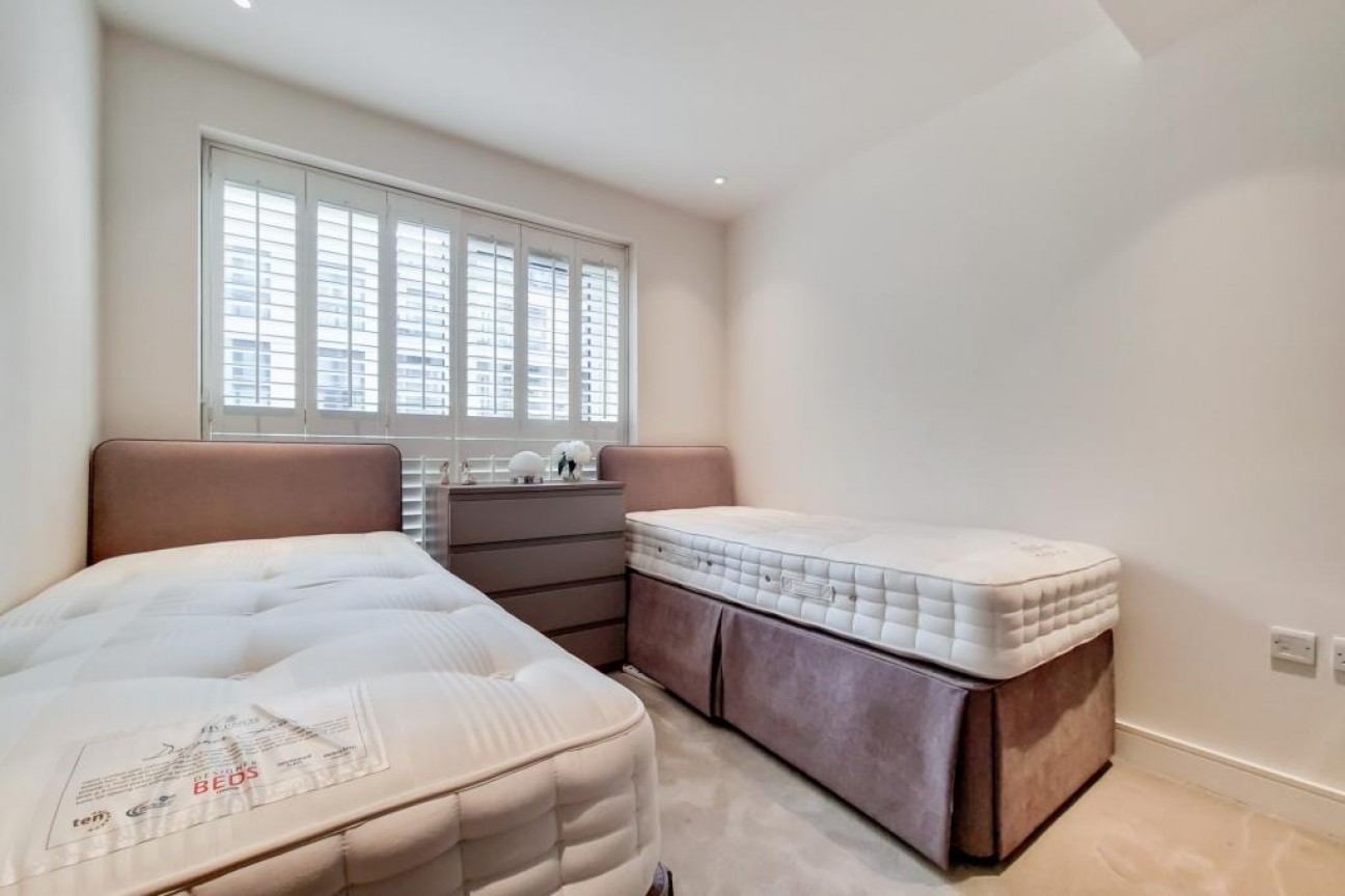 Thurstan Street, London, SW6