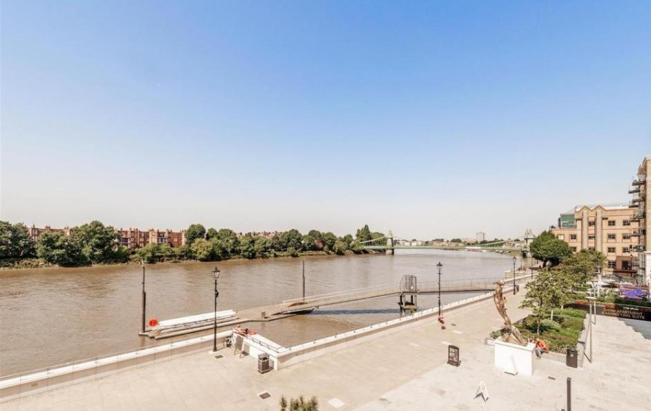 Parr's Way, Hammersmith, W6