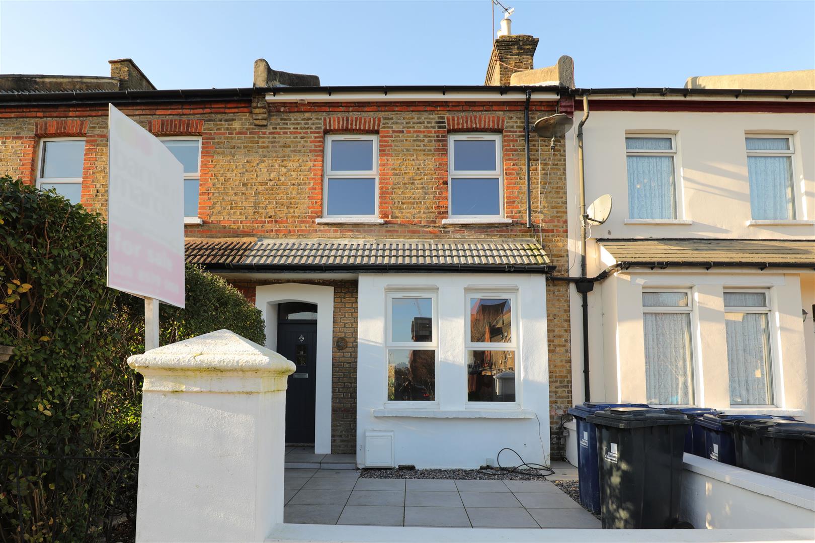 Coldershaw Road, London