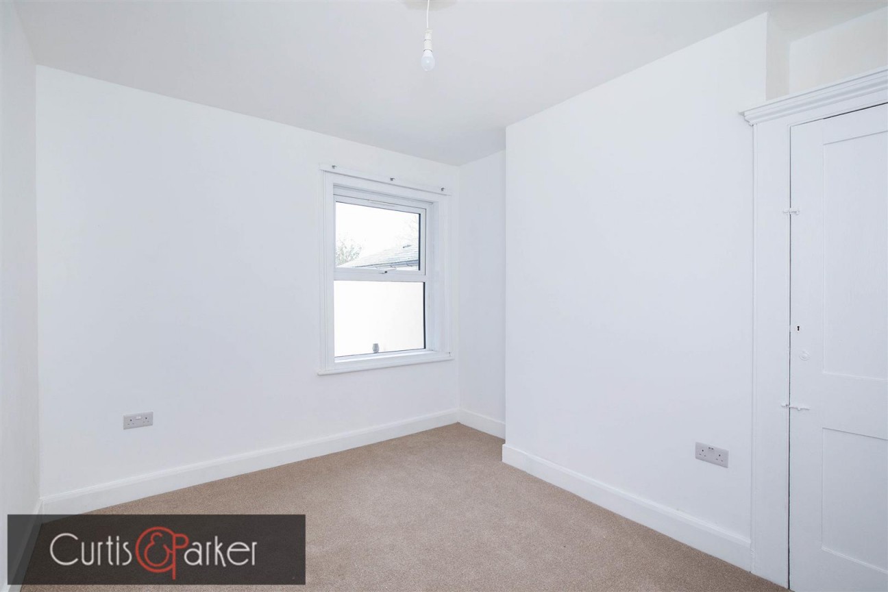 Coldershaw Road, London