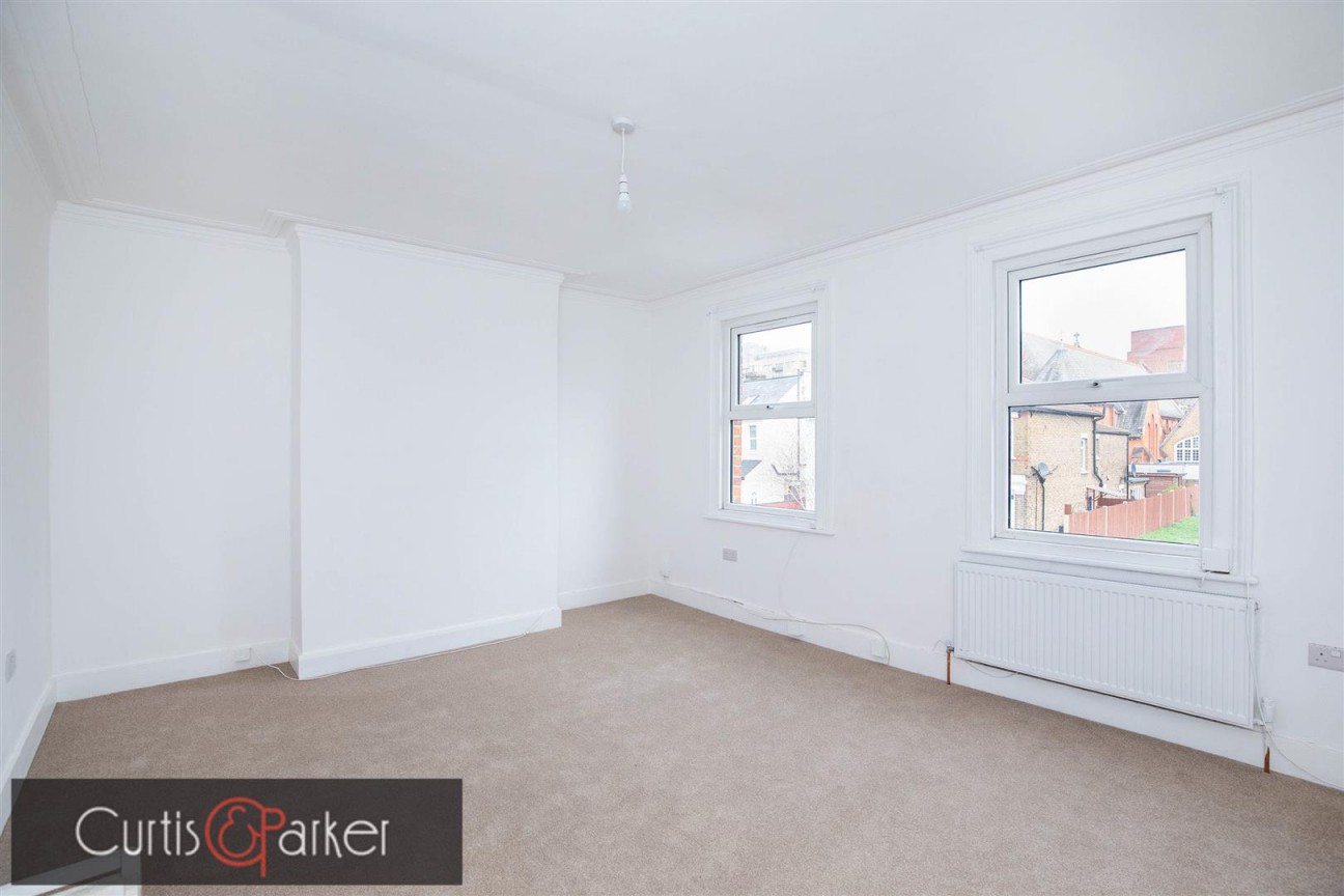 Coldershaw Road, London