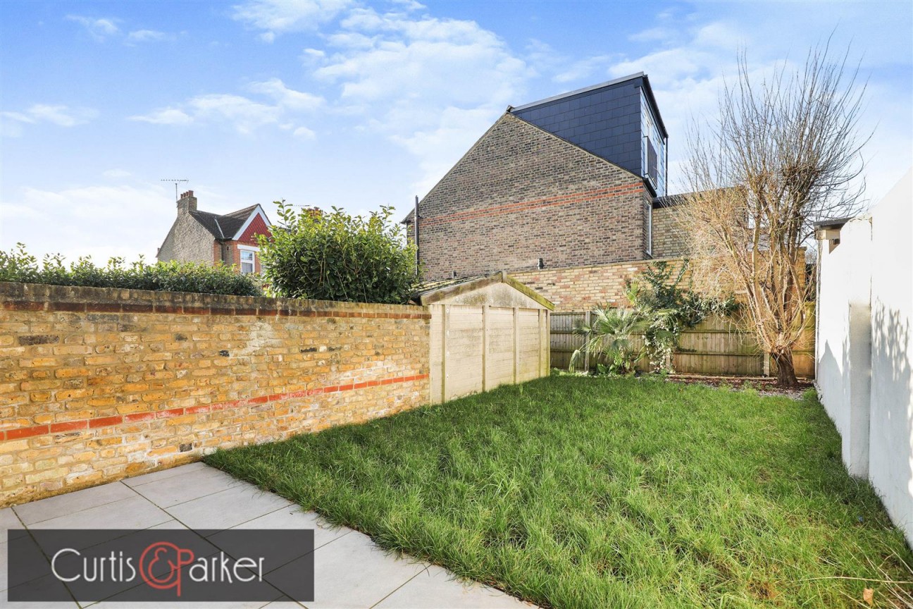 Coldershaw Road, London