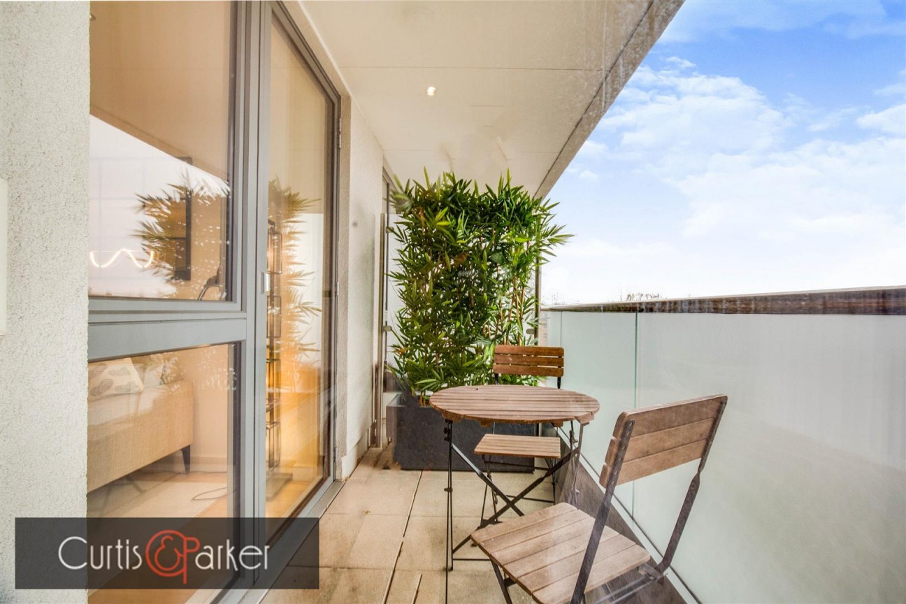 Glenthorne Road, London. W6