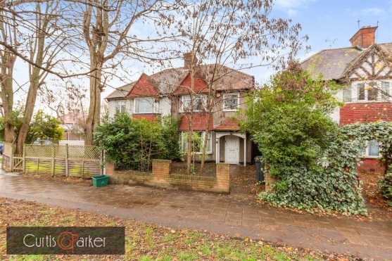 Gunnersbury Avenue, Acton, W3