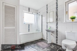 Gunnersbury Avenue, Acton, W3