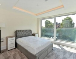 375 Kensington High Street, London