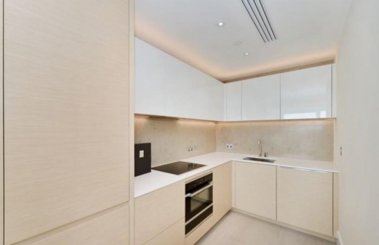 375 Kensington High Street, London