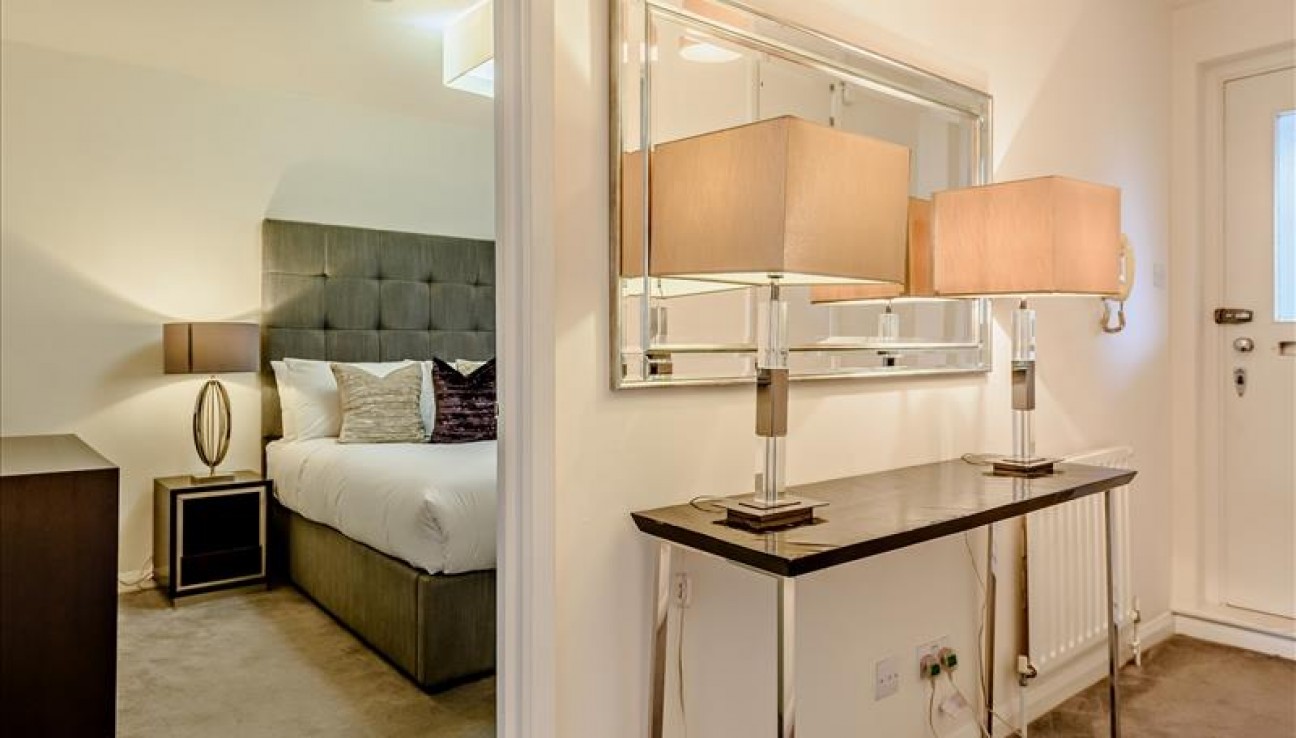 Fulham Road, Chelsea, SW3