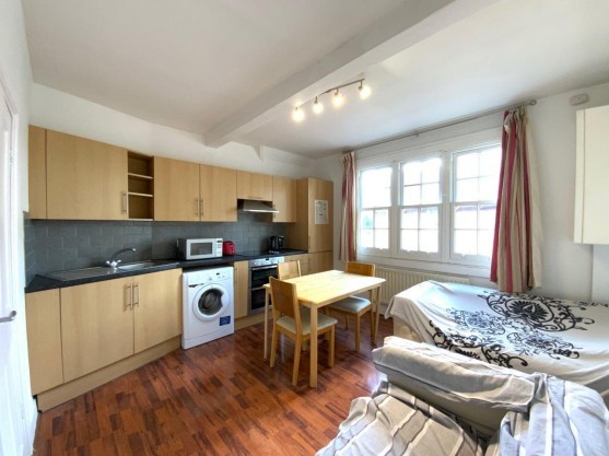 Erconwald Street, East Acton, W12