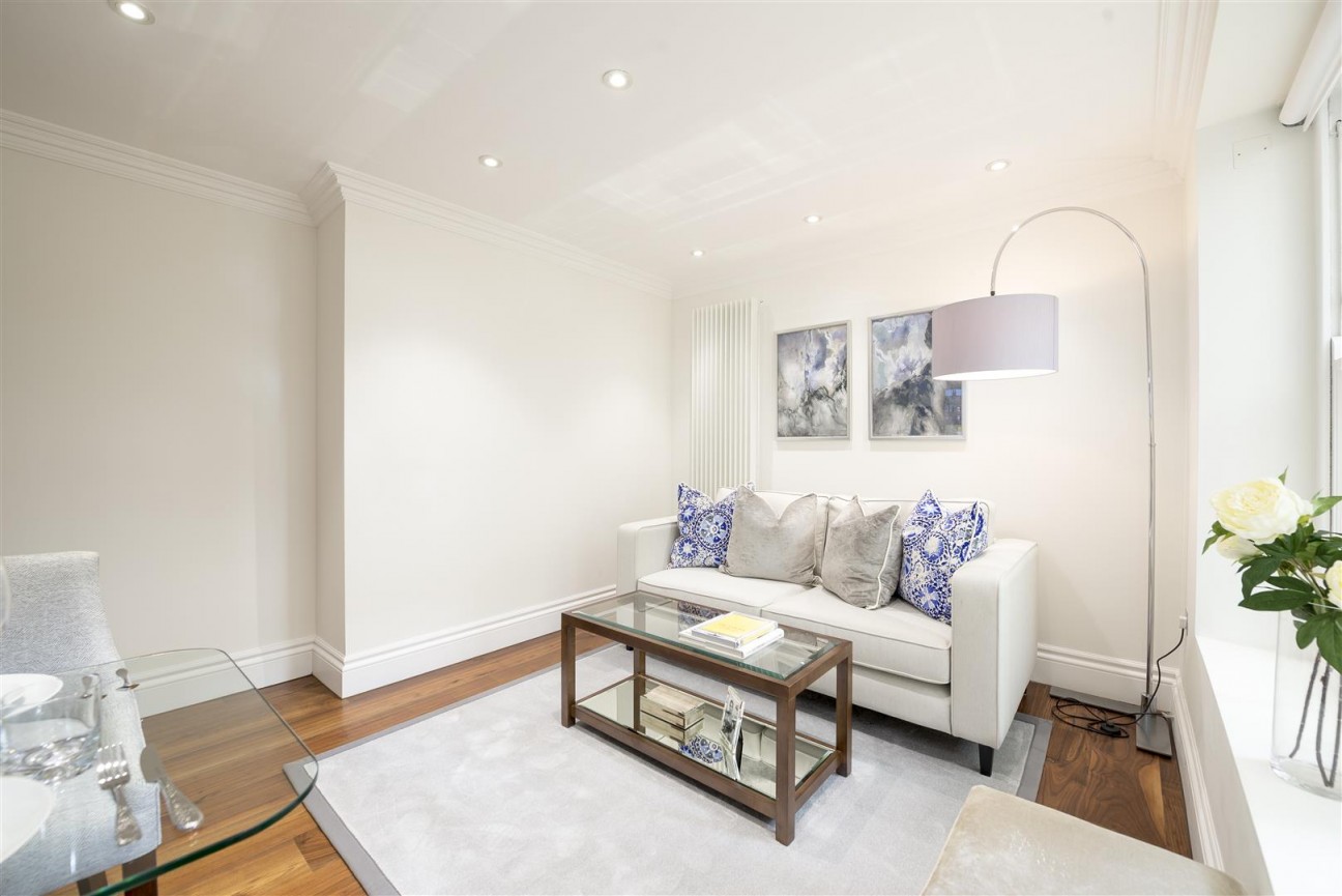 Kensington Gardens Square, Bayswater W2