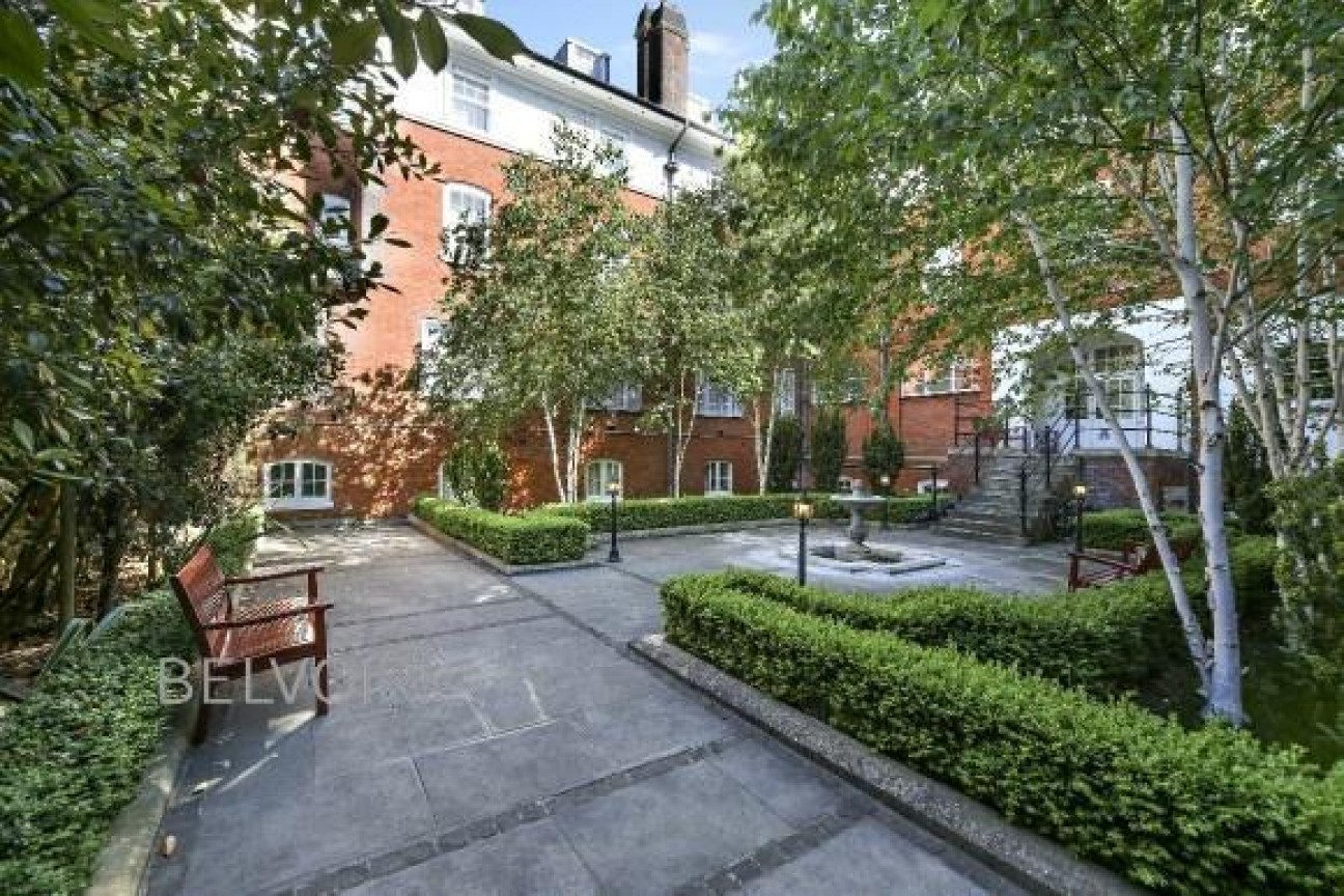 Fulham Palace Road, London