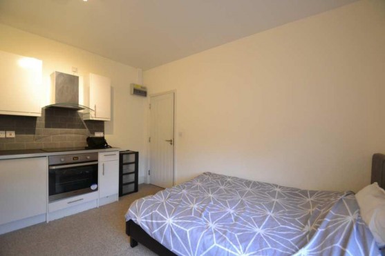 The Vale, Acton, W3