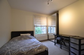 The Vale, Acton, W3