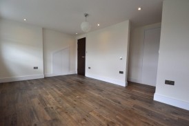 Lammas Park Road, Ealing, W5