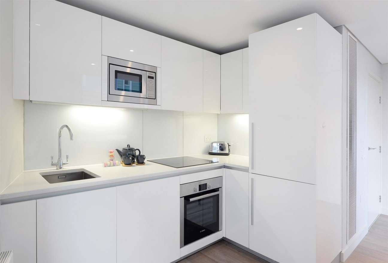 Merchant Square East, Paddington, W2