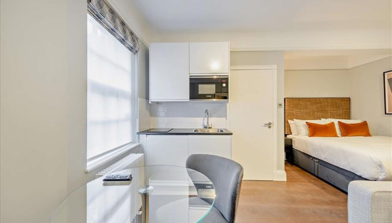 Pelham Court, Fulham Road, Chelsea, SW3