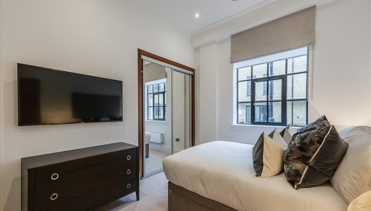 Palace Wharf Apartments, W6
