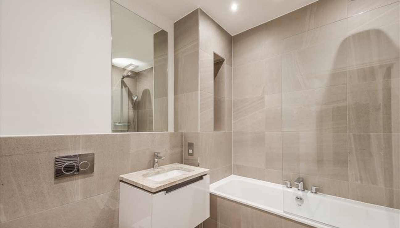 Palace Wharf Apartments, W6