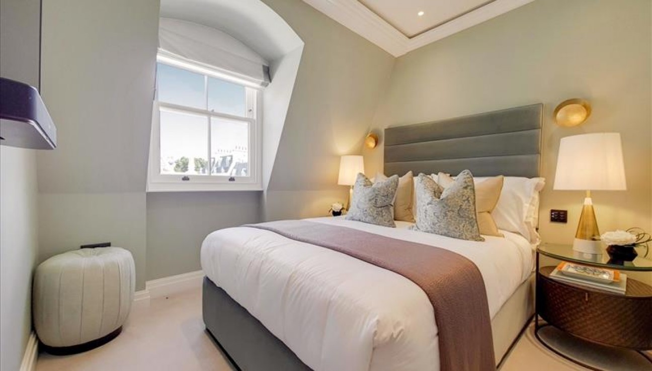 Prince Of Wales Terrace, London