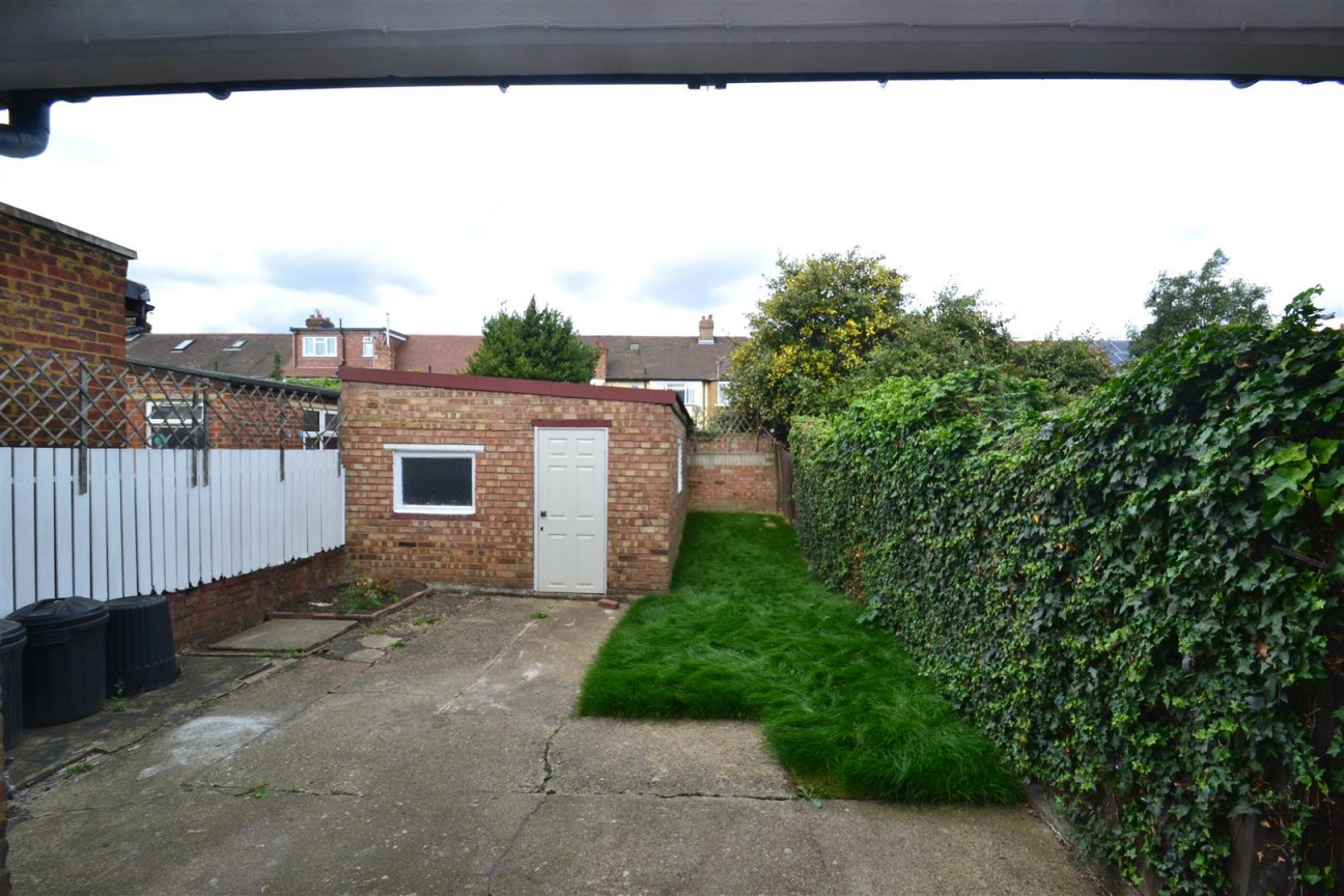 Park View, Acton, W3