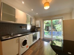 Gunnersbury Avenue, Acton, W3