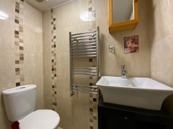 Gunnersbury Avenue, Acton, W3