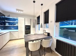 Hammersmith Bridge Road, Hammersmith, W6