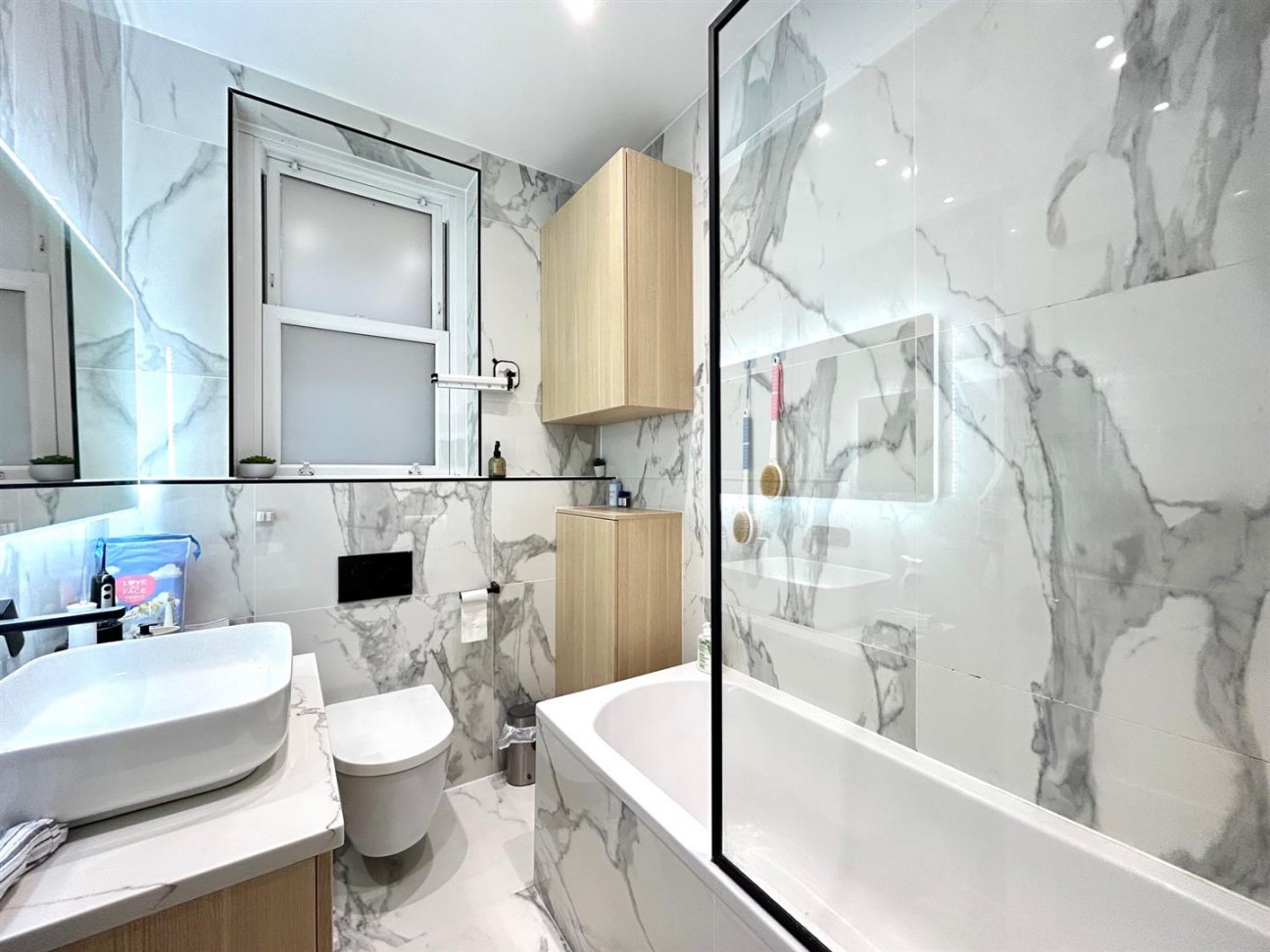 Hammersmith Bridge Road, Hammersmith, W6