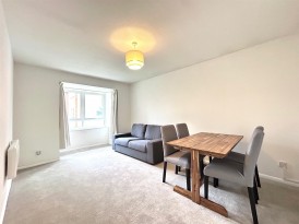 Gunnersbury Gardens, Acton, W3