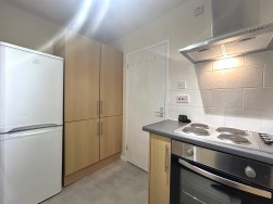 Gunnersbury Gardens, Acton, W3