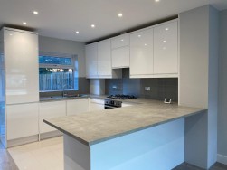 Moreton Avenue, Isleworth, TW7