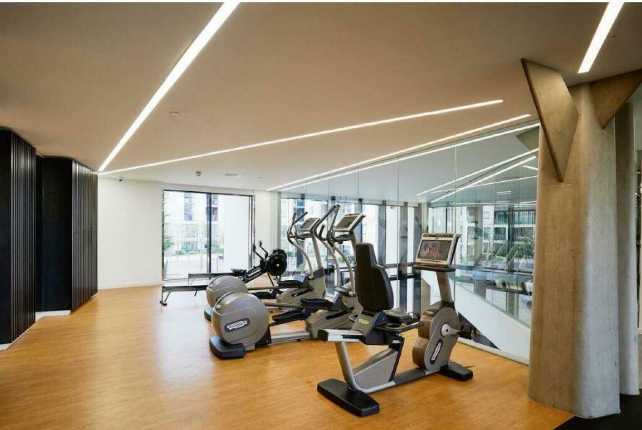 Pump House Crescent, Brentford, TW8