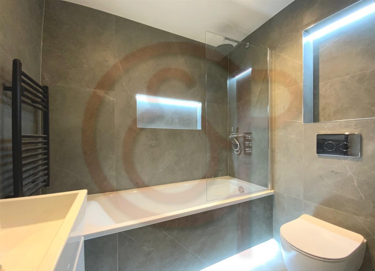 Horn Lane, Acton, W3