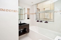 St. Johns Wood Park, Swiss Cottage, NW8