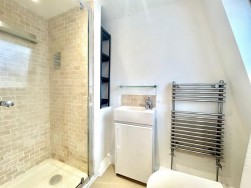 Claxton Grove, London