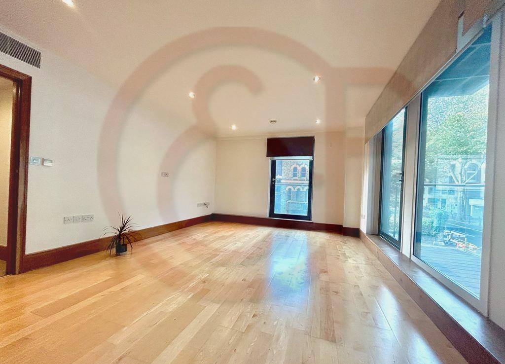 Marlborough Road, Chiswick, W4