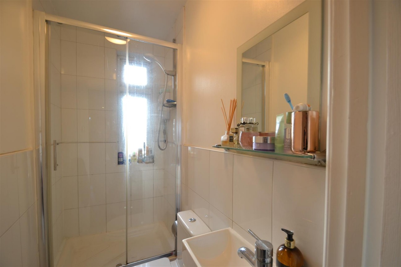 Emanuel Avenue, Acton, W3