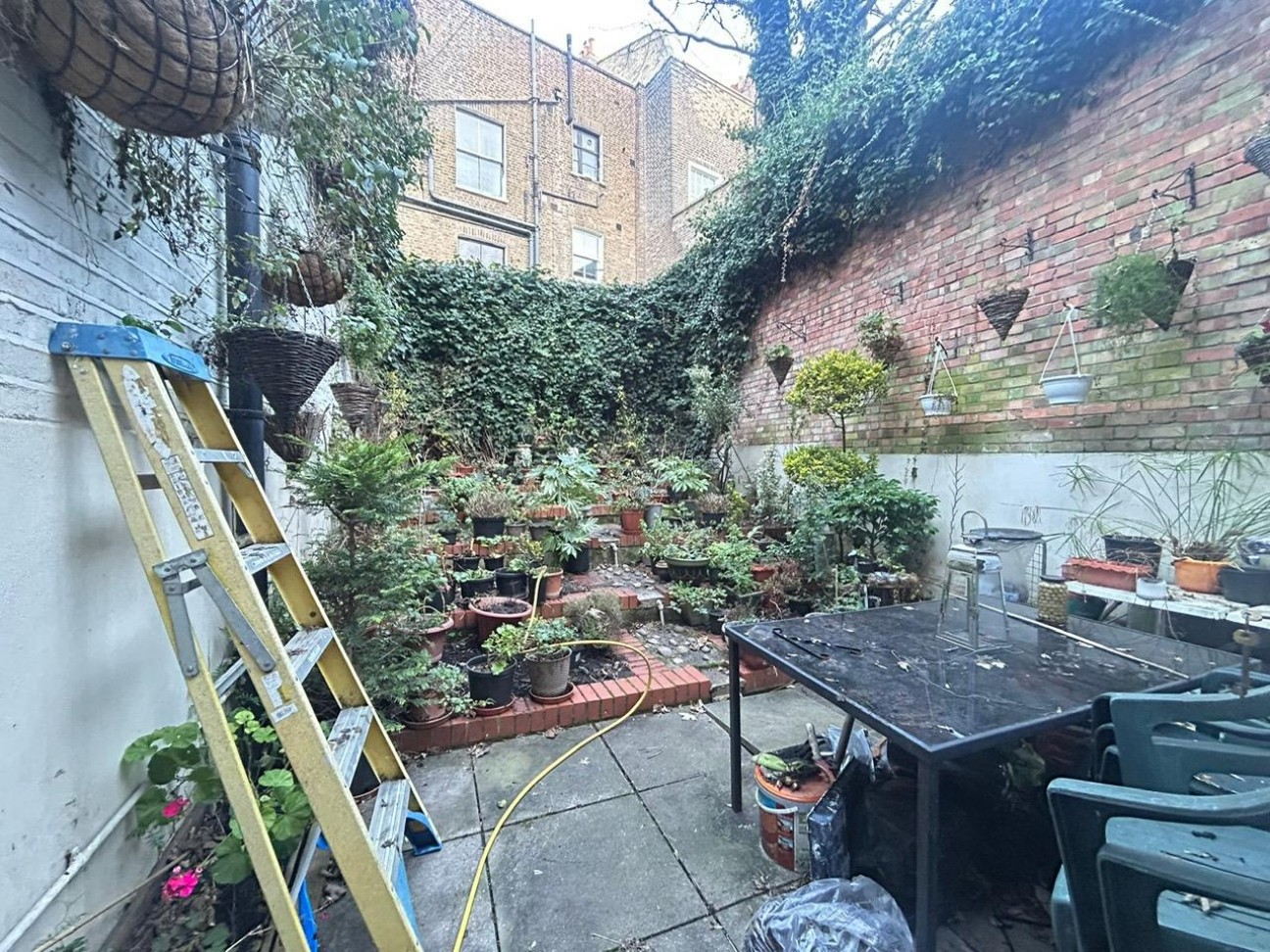 Warwick Road, Kensington, W14