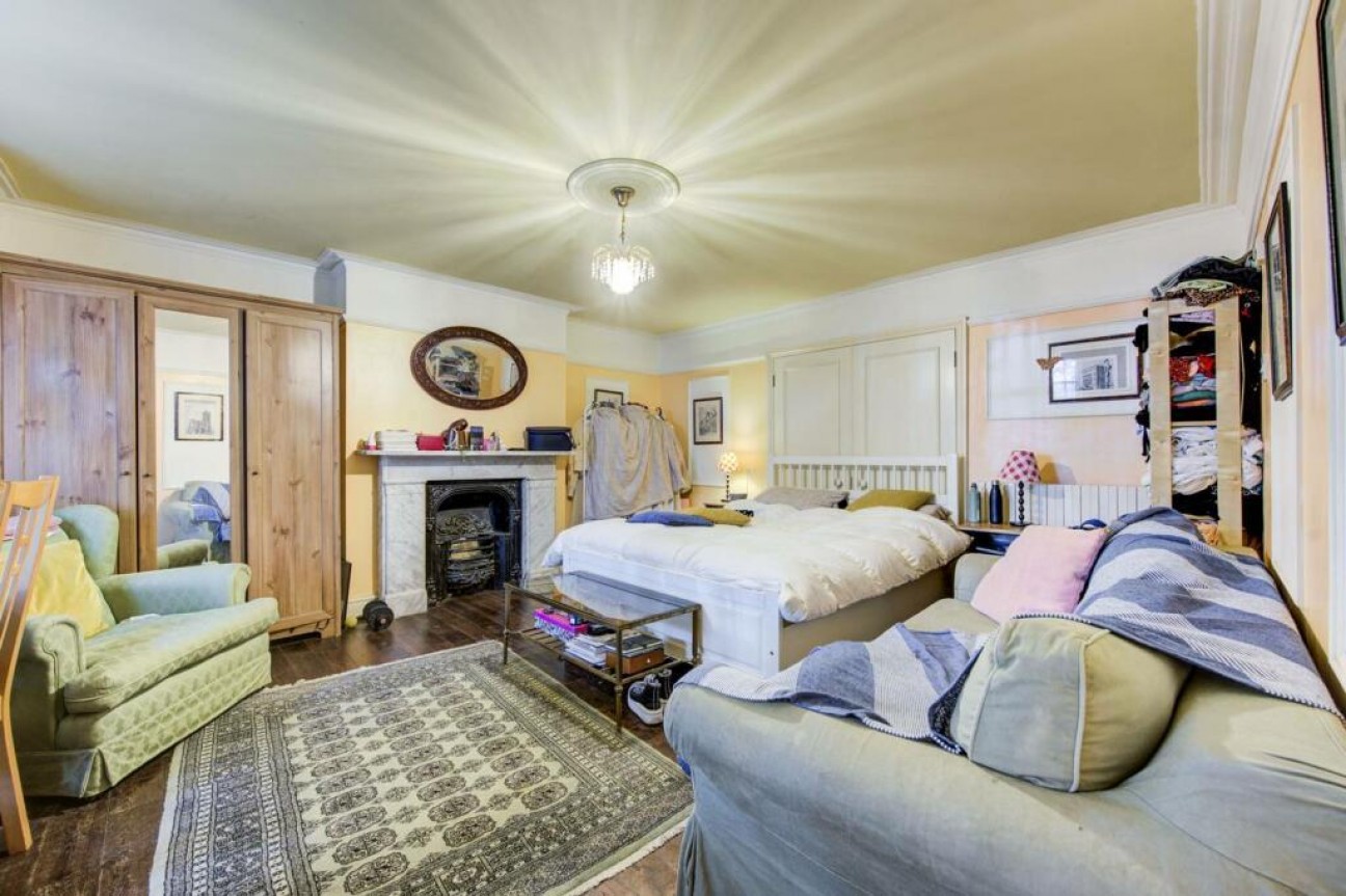 Barclay Road, London