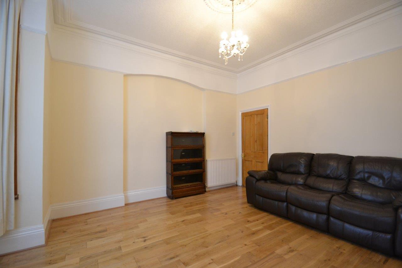 Waldeck Road, West Ealing, W13