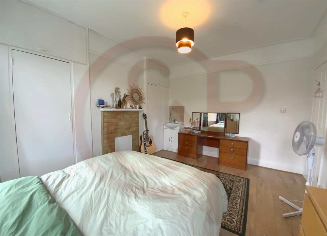 Lillian Avenue, Acton, W3